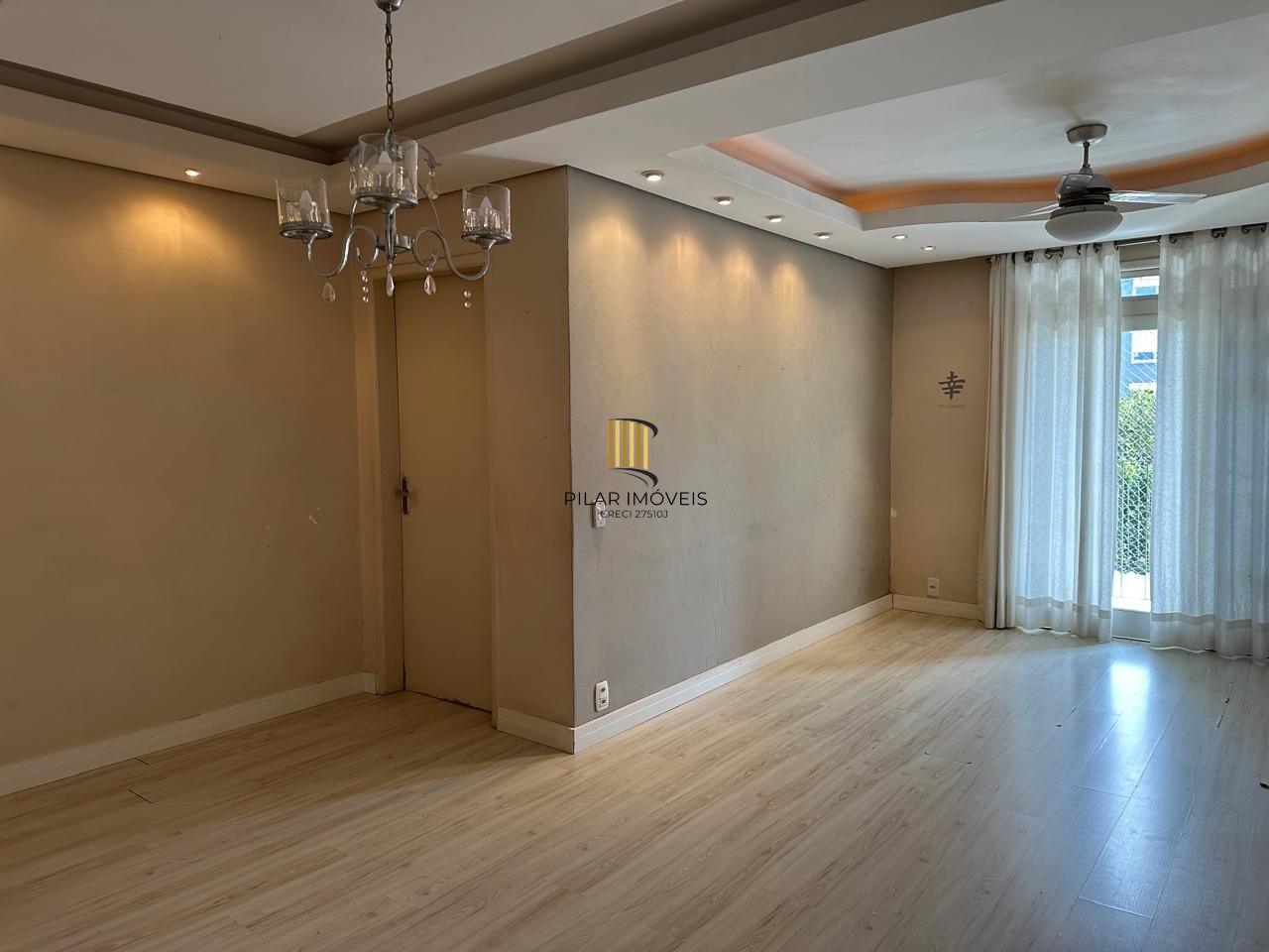 Apartamento 2 quartos bairro Cristal.