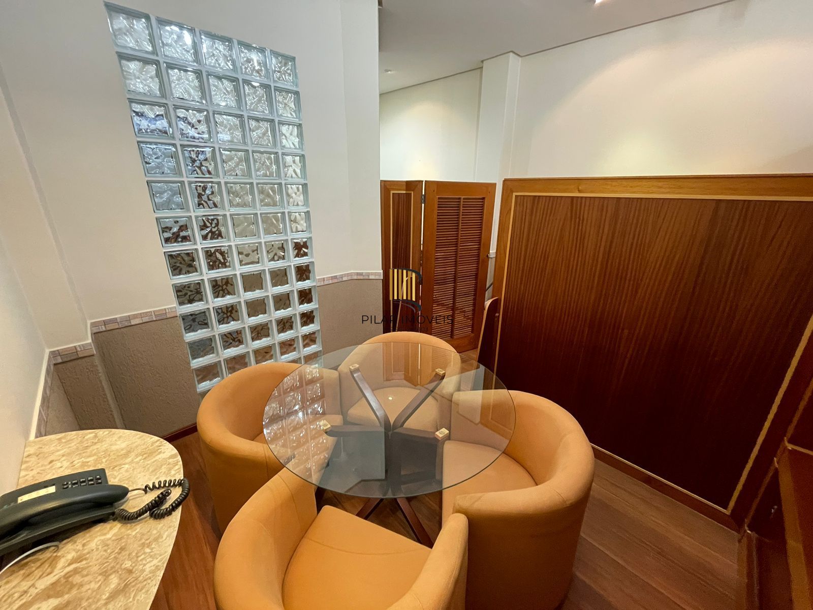 Sala Comercial com Vista Panorâmica no Centro!