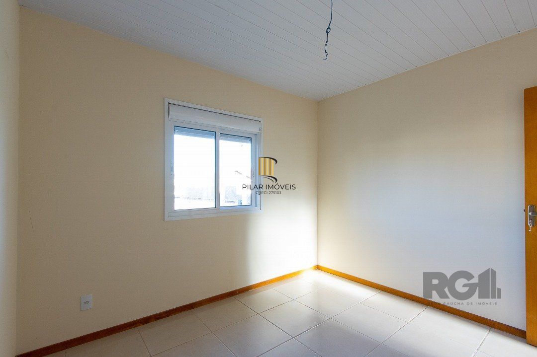 Casa 2 dormitórios no bairro Restinga