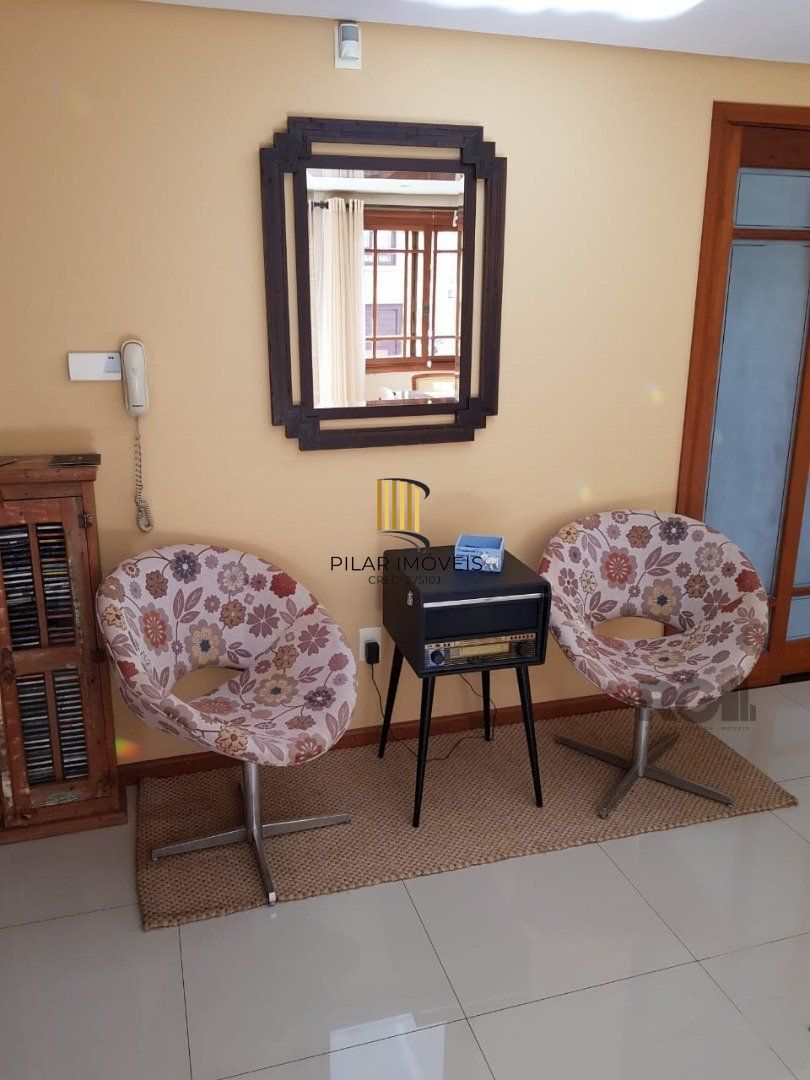 Casa Condominio para Venda - 270m², 3 dormitórios, sendo 3 suites, 2 vagas - Cavalhada
