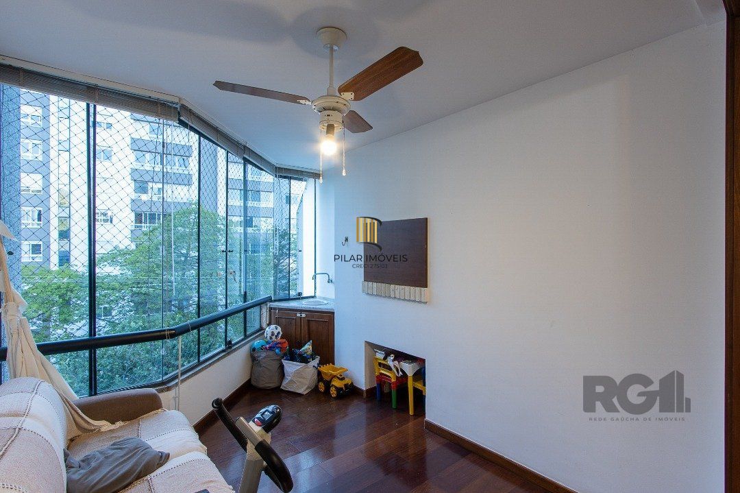 Apartamento 3 dormitórios no bairro Menino Deus