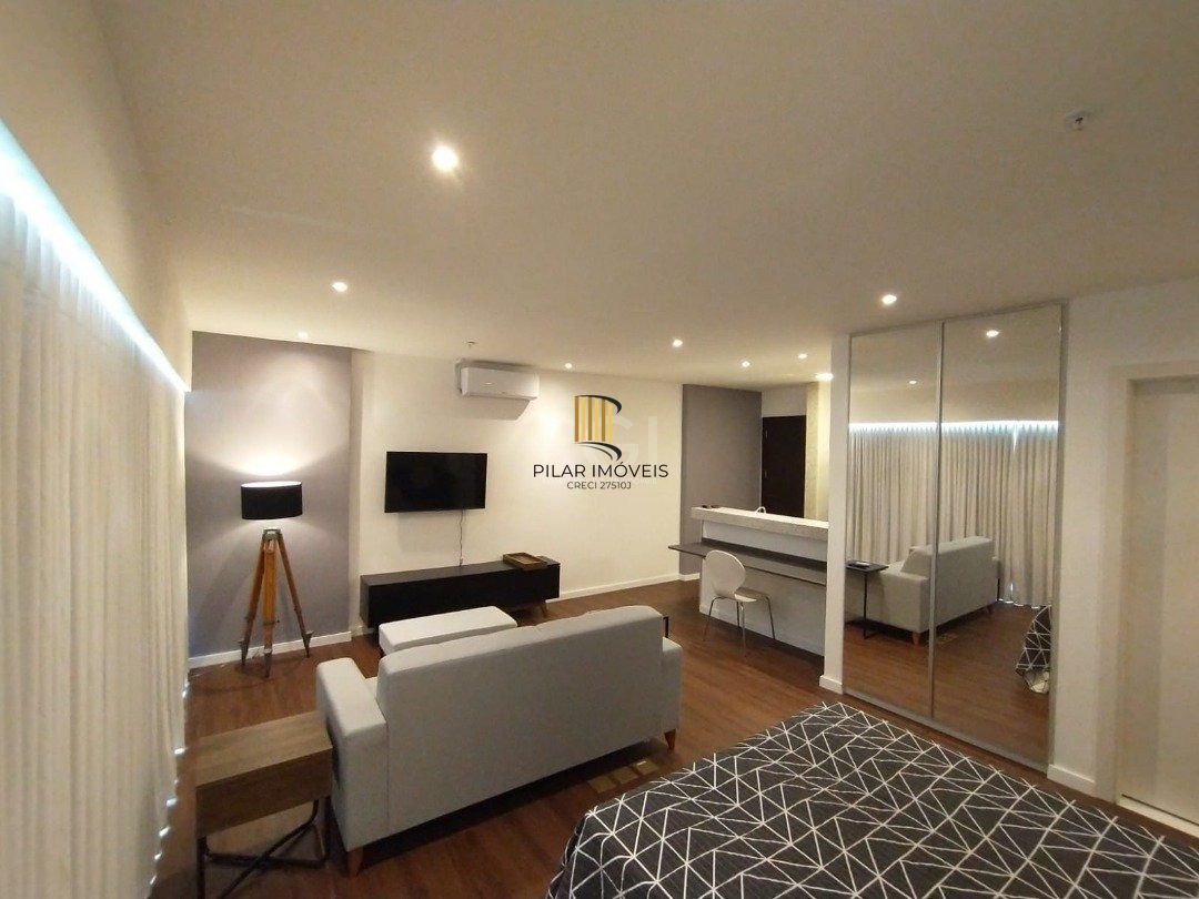 Loft para Venda - 43.5m², 1 dormitório, 1 vaga - Cristal