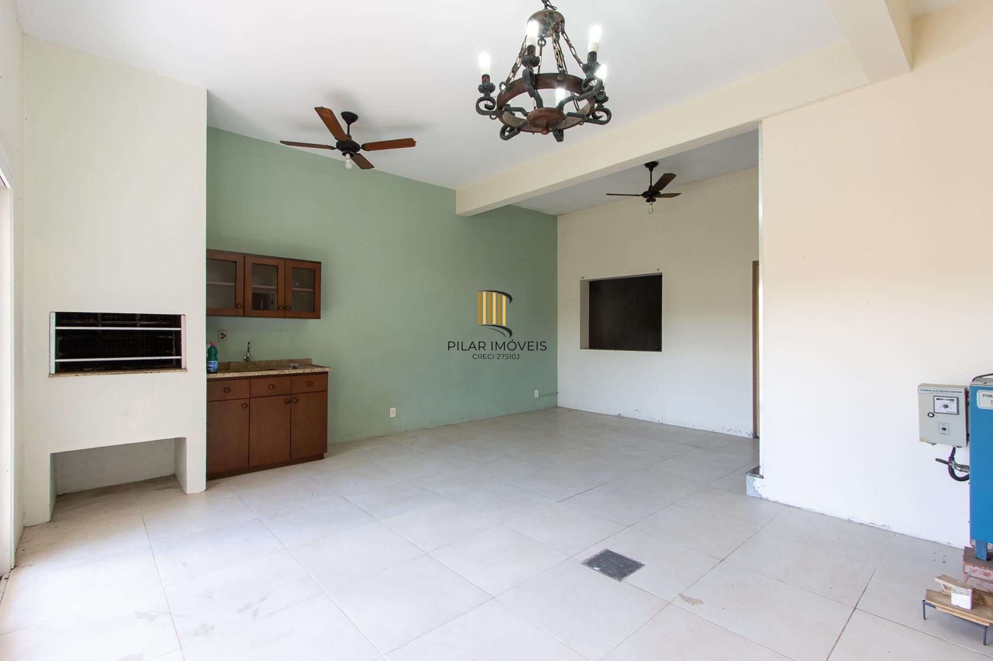 Casa à venda no Altos do Ipê no Bairro Espirito Santo.