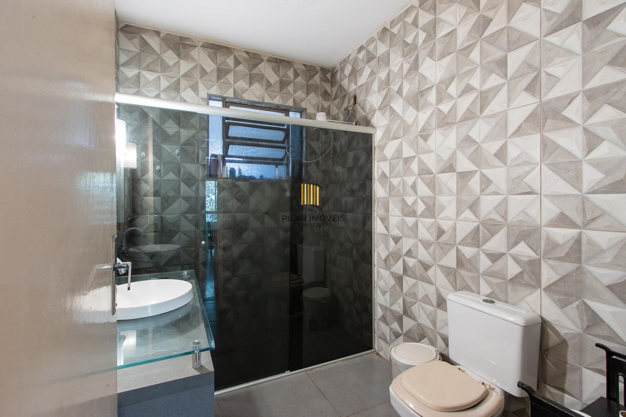 Casa 3 dormitórios no bairro Pitinga