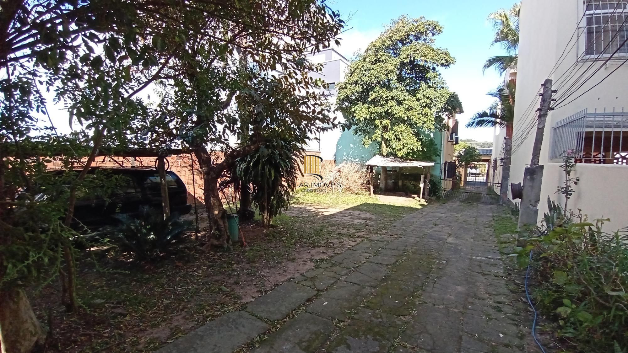 Terreno com 750m² na Av. Otto Niemeyer, bairro Camaquã