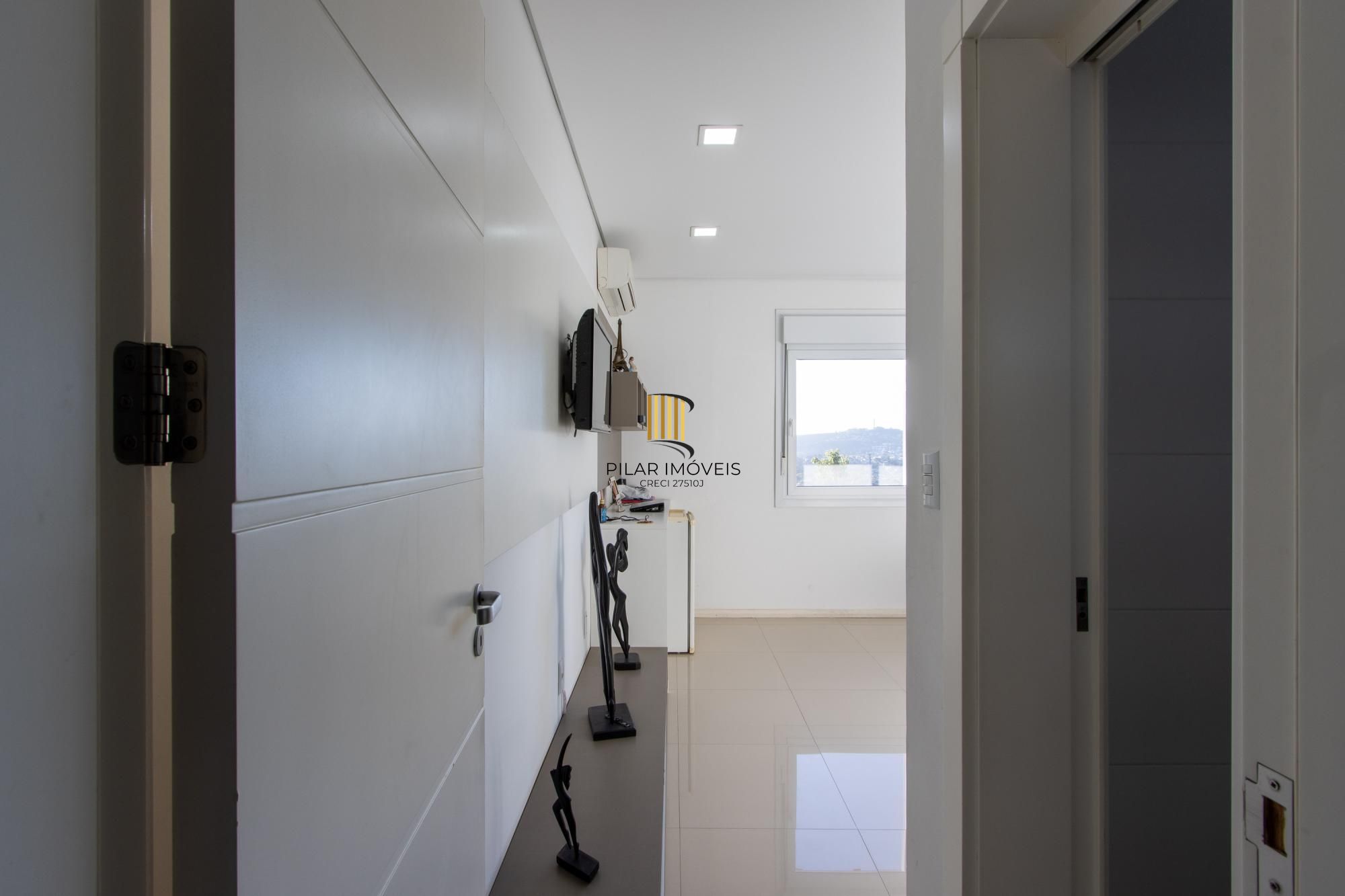 Casa em Condomínio à Venda | 282m² | 3 Suítes | 2 Vagas | Bairro Nonoai - Porto Alegre