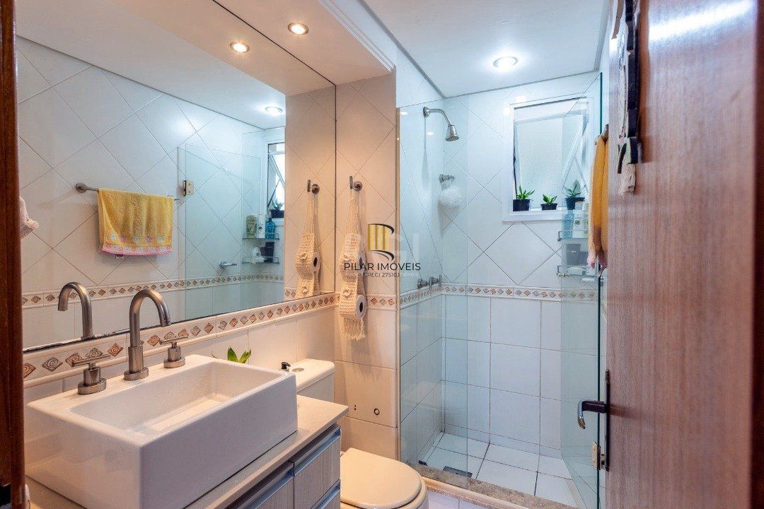 Apartamento para Venda - 62m², 3 dormitórios, 1 vaga - Nonoai