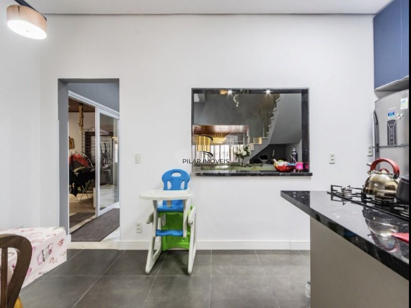 Casa com ótima localização proximo ao shopping IGUATEMI