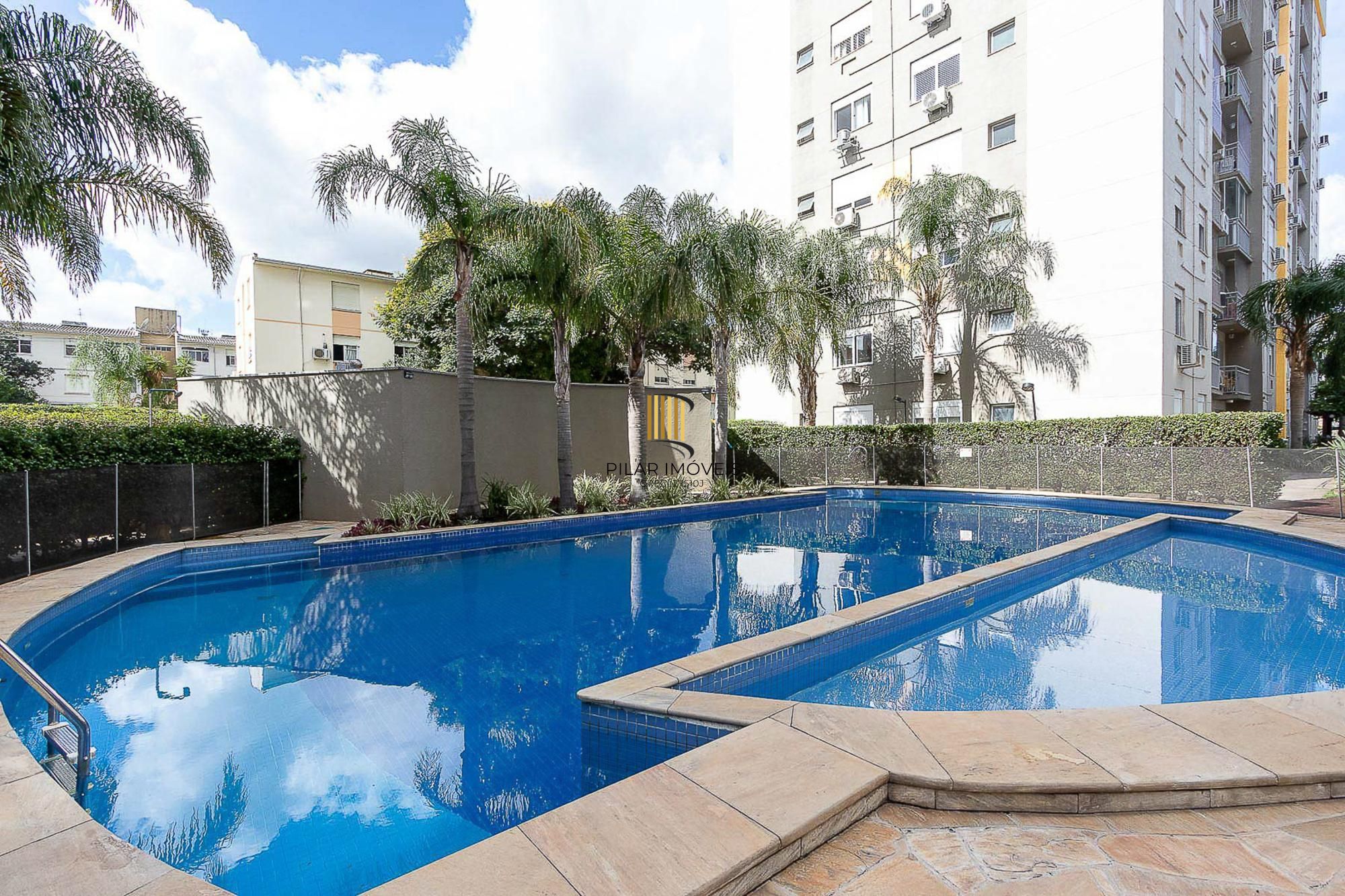 Apartamento com dois quartos e dois banheiros Zona Sul