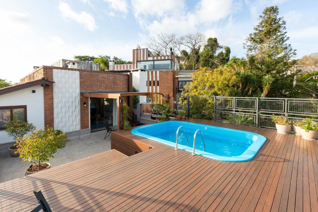 Cobertura para Venda - 234.17m², 3 dormitórios, sendo 1 suites, 2 vagas - Cristal