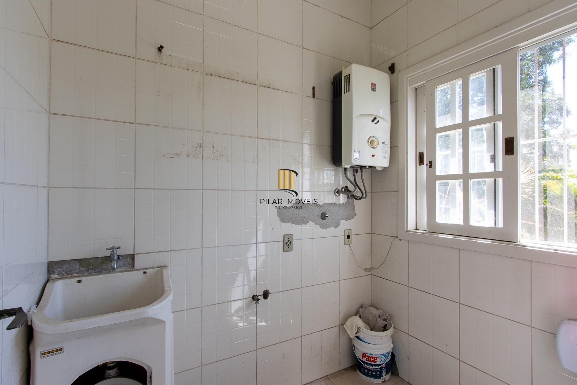 Casa à venda no Altos do Ipê no Bairro Espirito Santo.