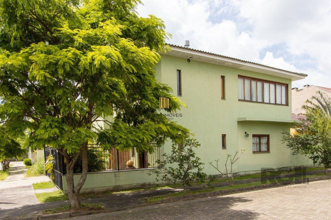 Casa para Venda - 174m², 3 dormitórios, sendo 1 suites, 2 vagas - Jardins do Prado