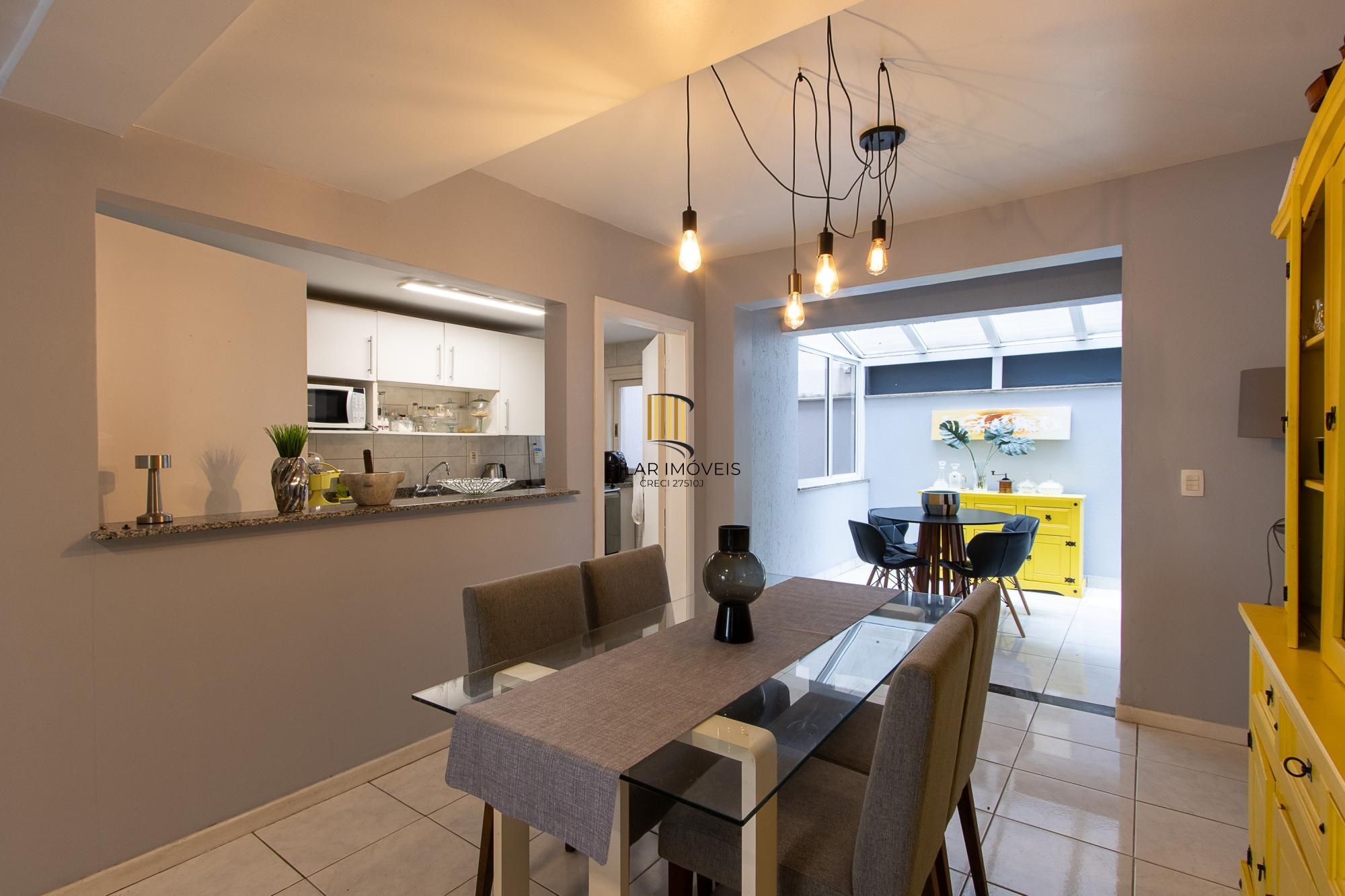 Casa de Condomínio 3 dormitórios no bairro Boa Vista