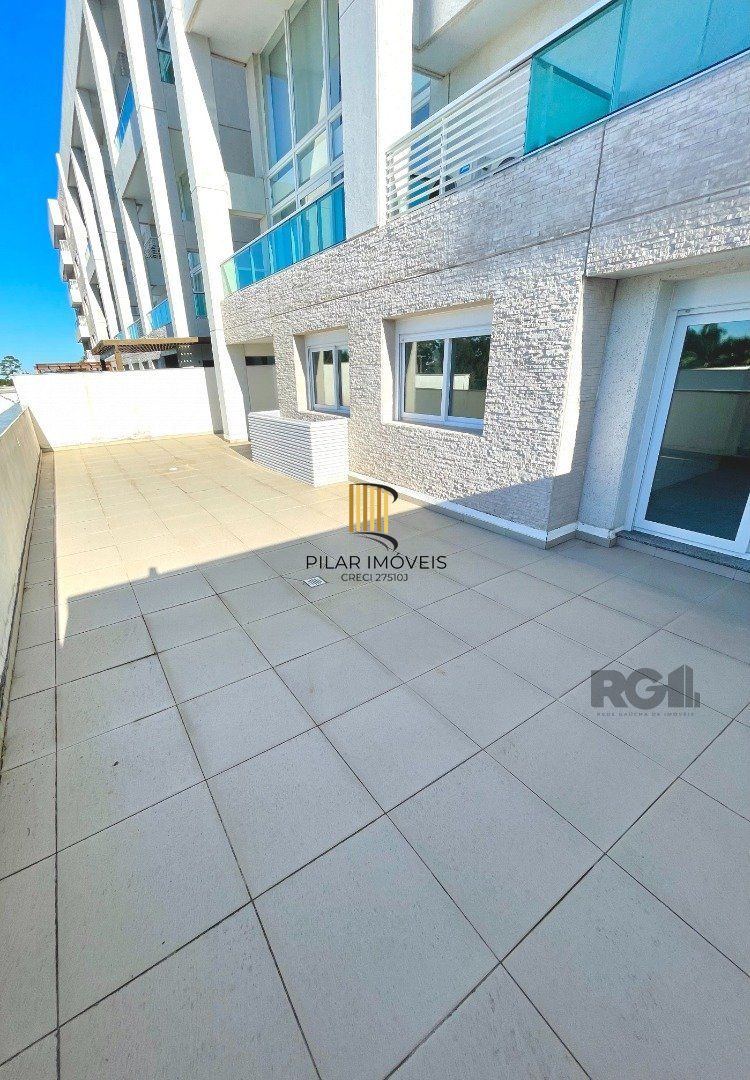 APARTAMENTO COM TERRAÇO PRÓXIMO AO LAS RAMBLAS EM ATLÂNTIDA