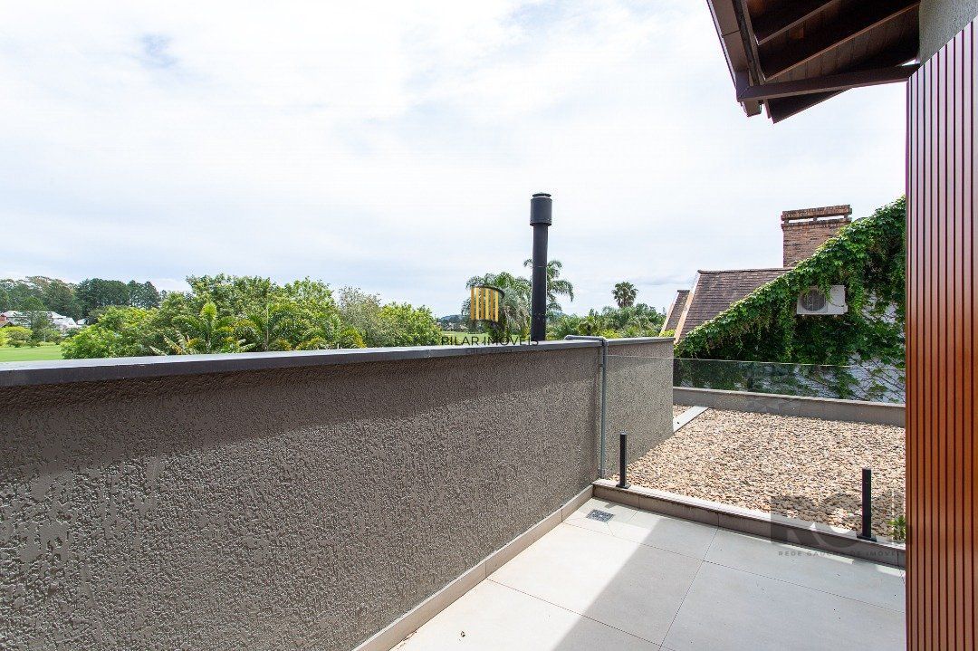 Casa de Condomínio 4 dormitórios no bairro Belém Novo