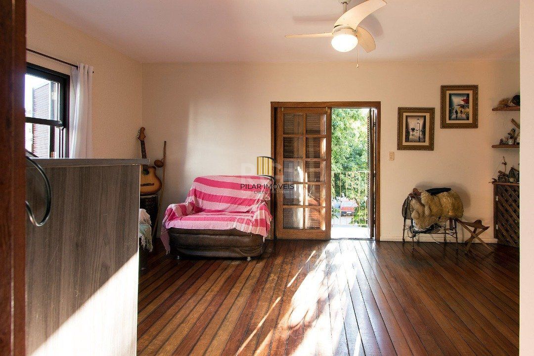 Casa para Venda - 229.18m², 4 dormitórios, sendo 4 suites, 5 vagas - Cavalhada