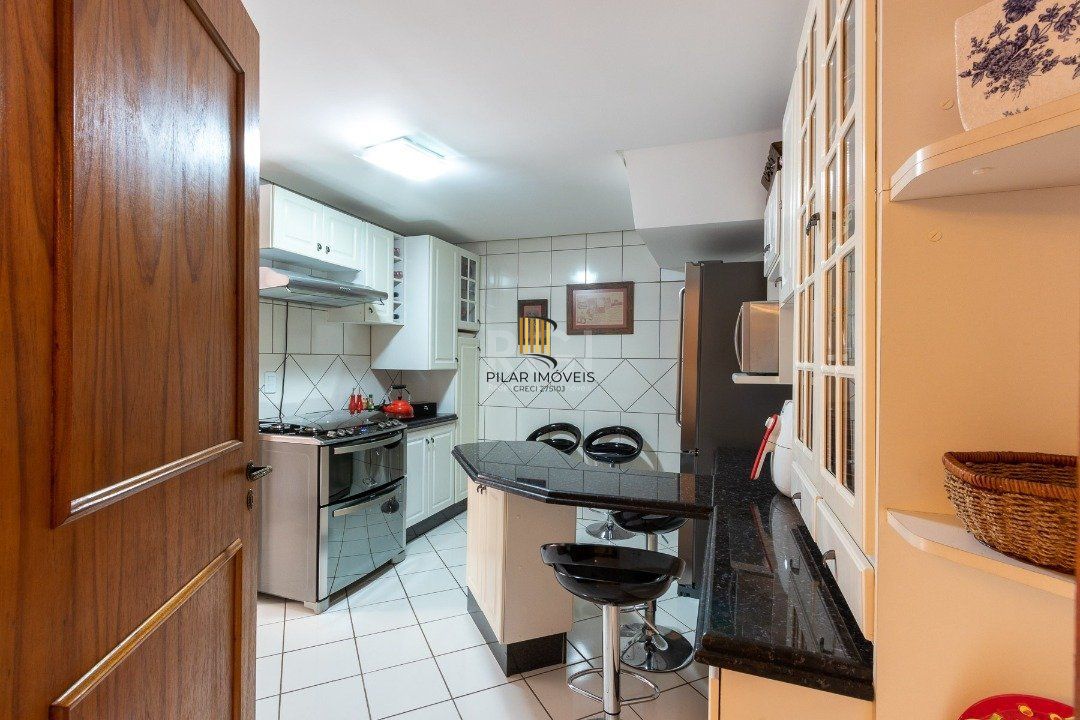 Casa Condominio para Venda - 225.18m², 3 dormitórios, sendo 1 suites, 2 vagas - Jardim Isabel