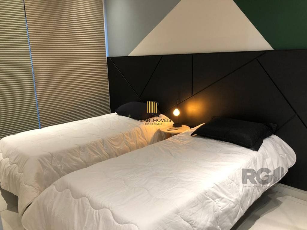 Casa de Condomínio 3 dormitórios no bairro Atlântida Sul