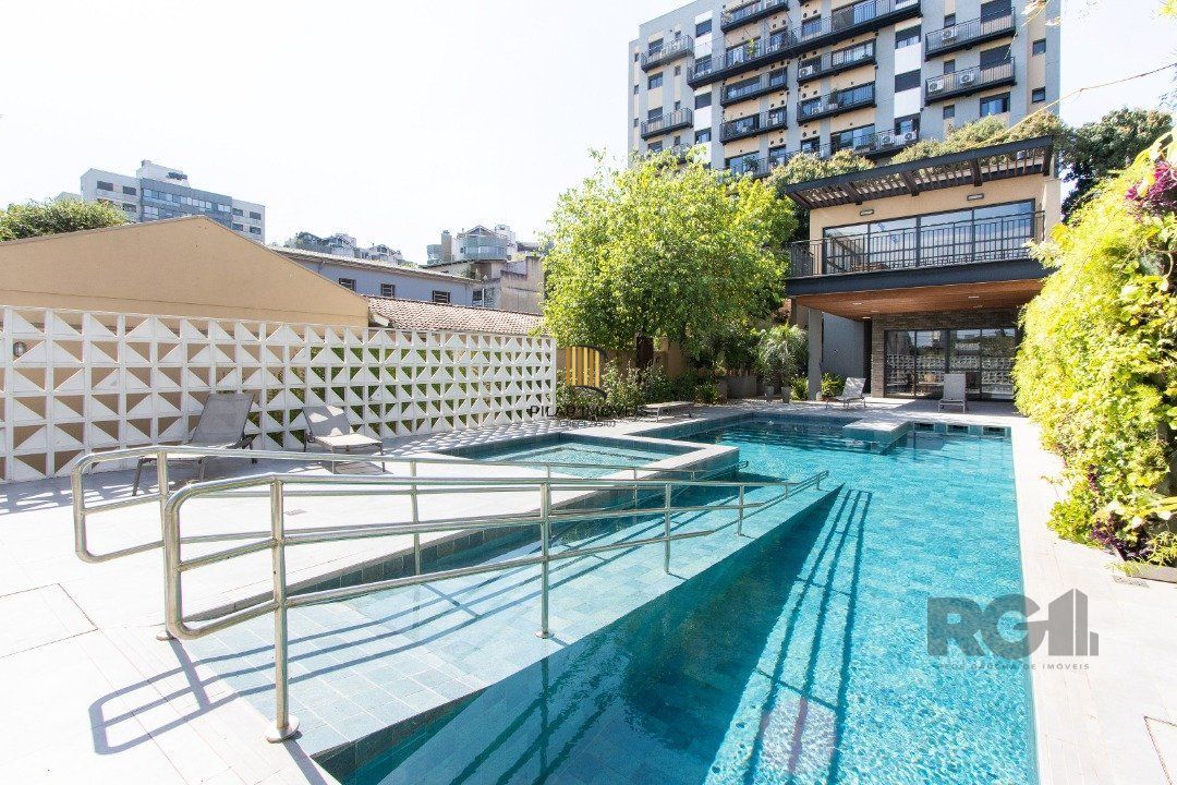 Apartamento 2 dormitórios no bairro Tristeza