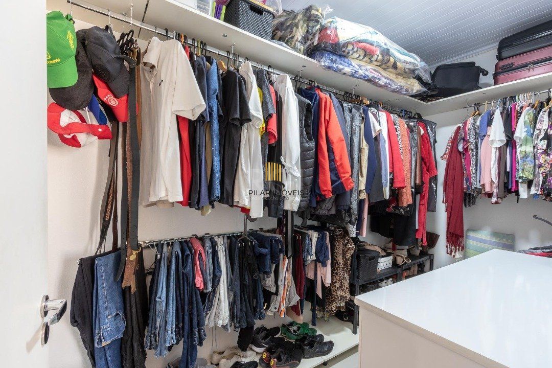 Sobrado para Venda - 150m², 3 dormitórios, sendo 1 suites, 1 vaga - Morro Santana