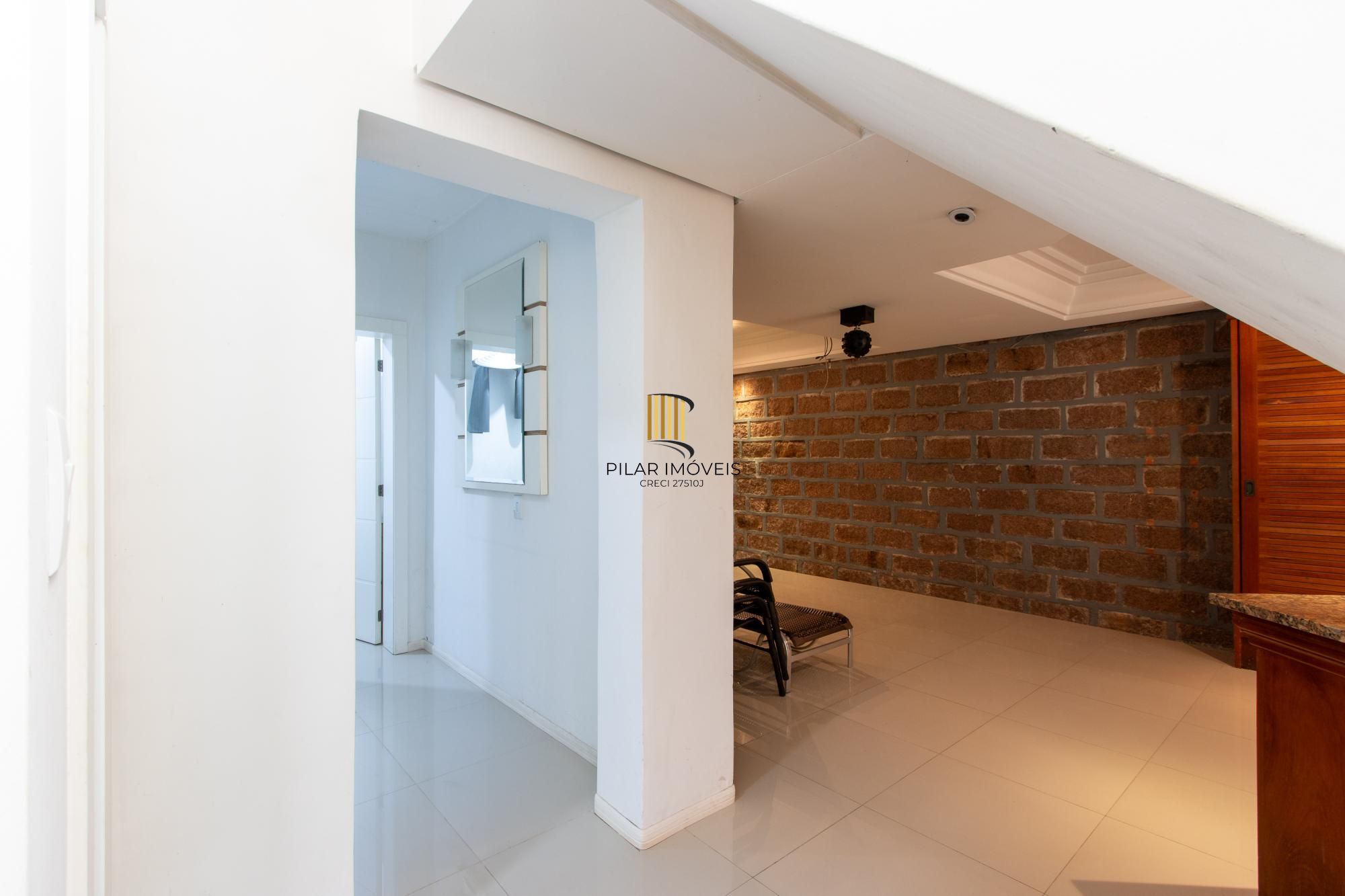 Casa em Condomínio à Venda | 282m² | 3 Suítes | 2 Vagas | Bairro Nonoai - Porto Alegre