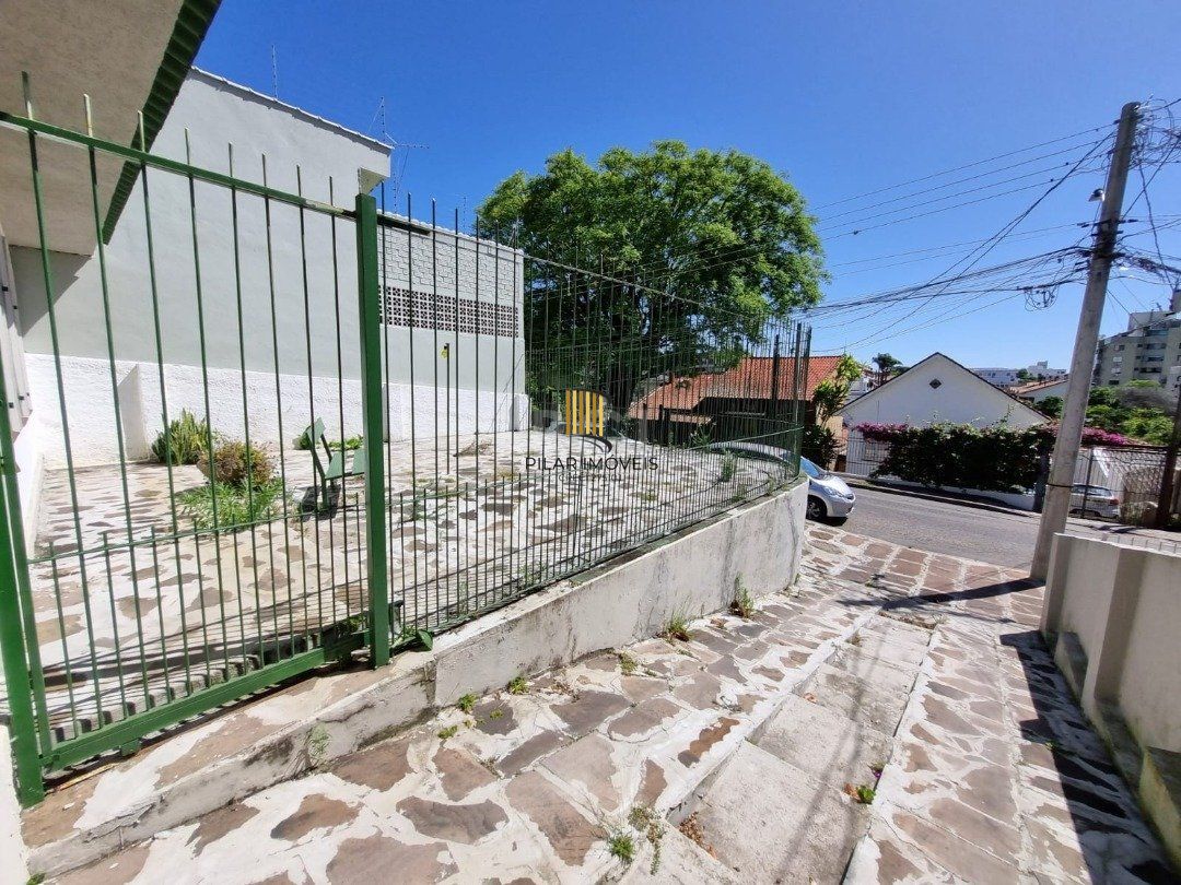 Casa 3 dormitórios no bairro Tristeza