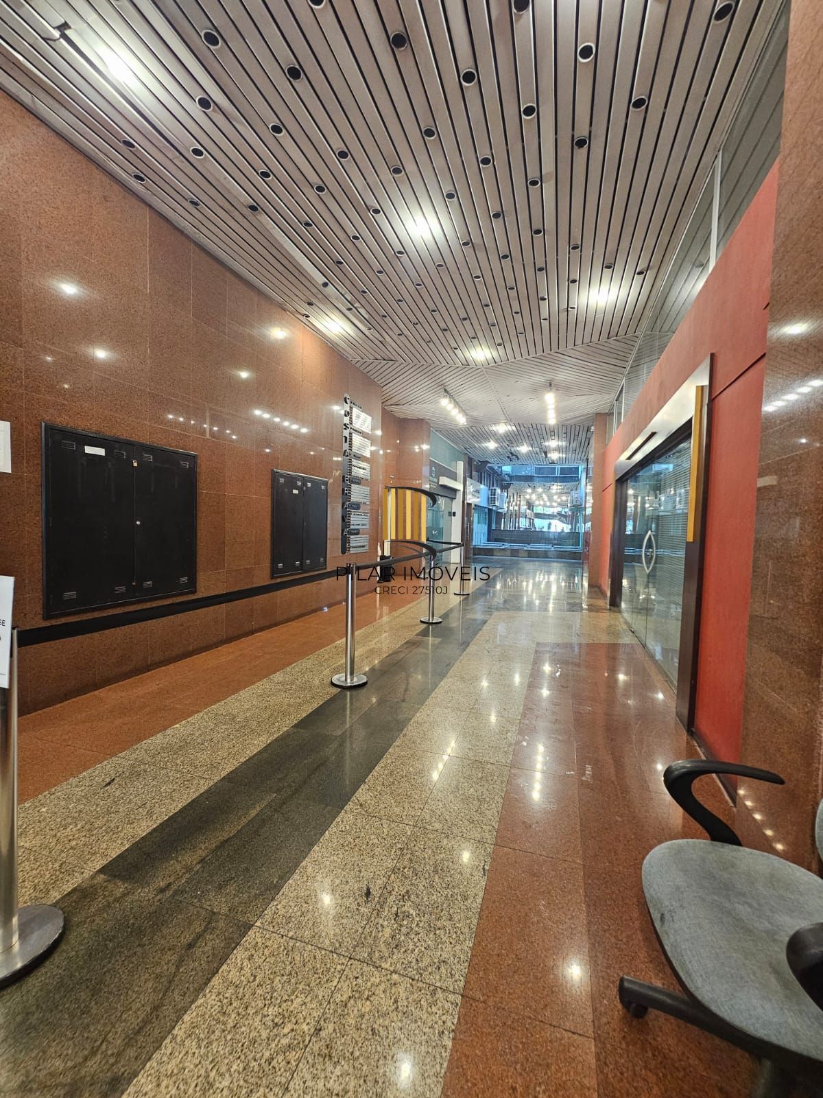 Sala comercial na Dona Laura