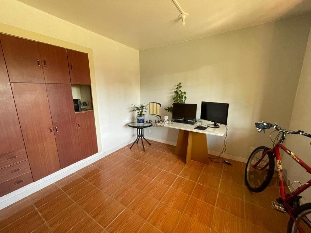 Casa 2 dormitórios no bairro Vila Nova