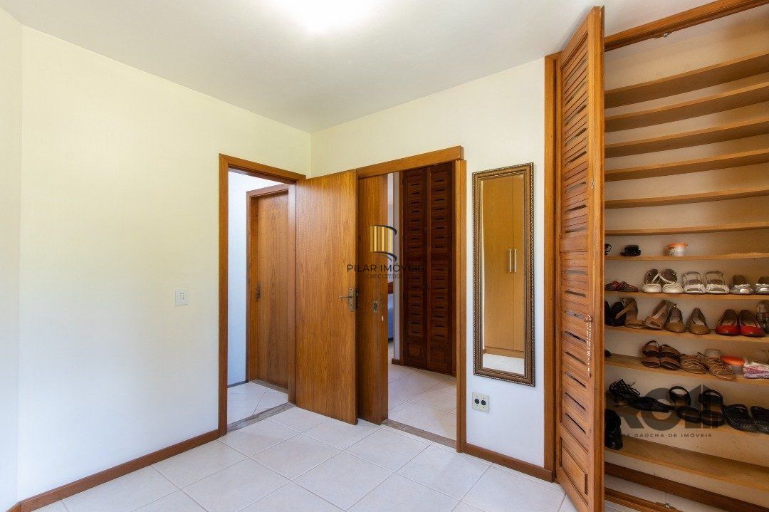 Casa de Condomínio 3 dormitórios no bairro Tristeza