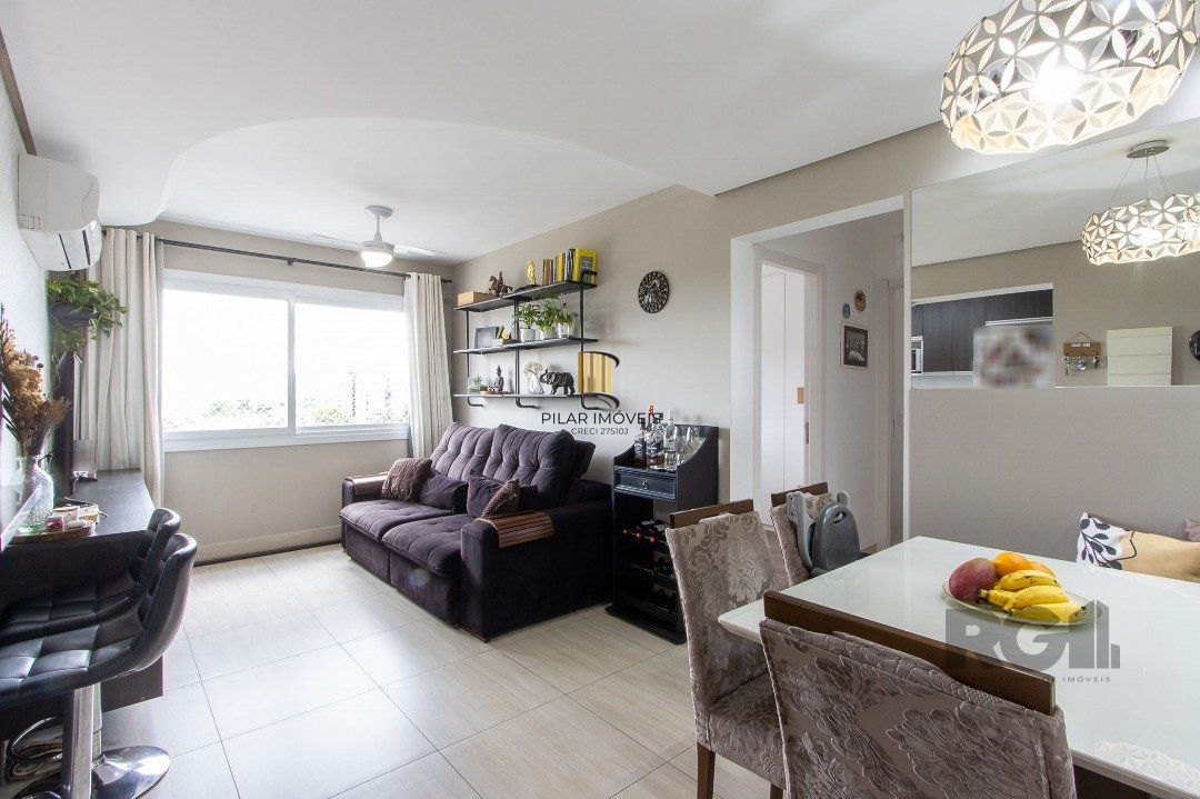 Apartamento 2 dormitórios no bairro Glória
