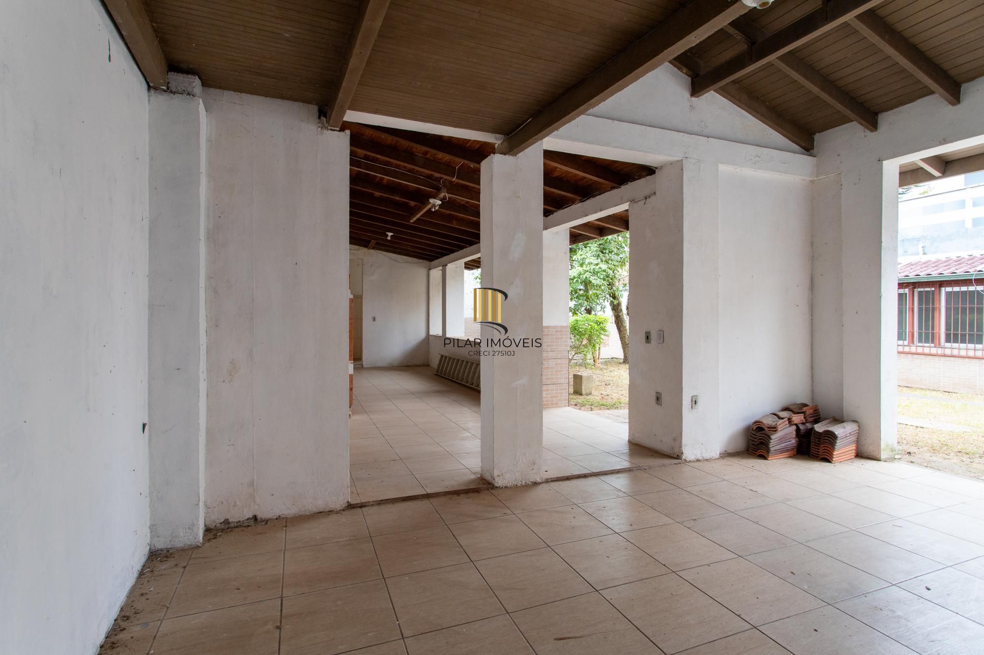 Casa 3 dormitórios no bairro Aberta dos Morros