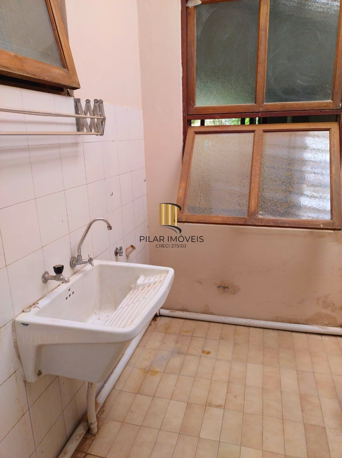 Viva em Ipanema, casa com lareira, churrasqueira e 3 dormitórios