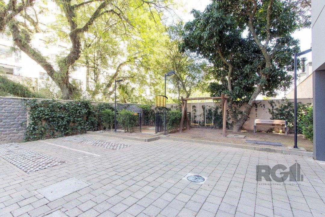 Apartamento 2 dormitórios no bairro Tristeza