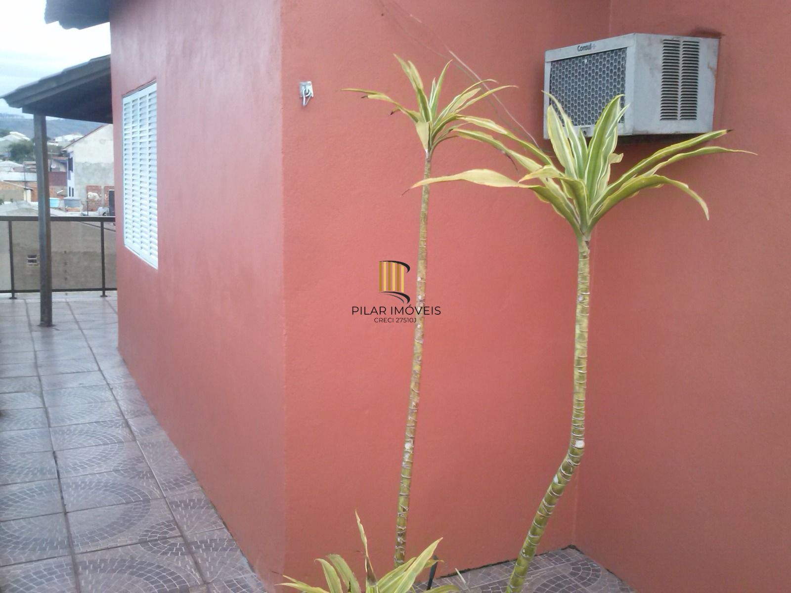 Casa 3 dormitórios no bairro Costa e Silva