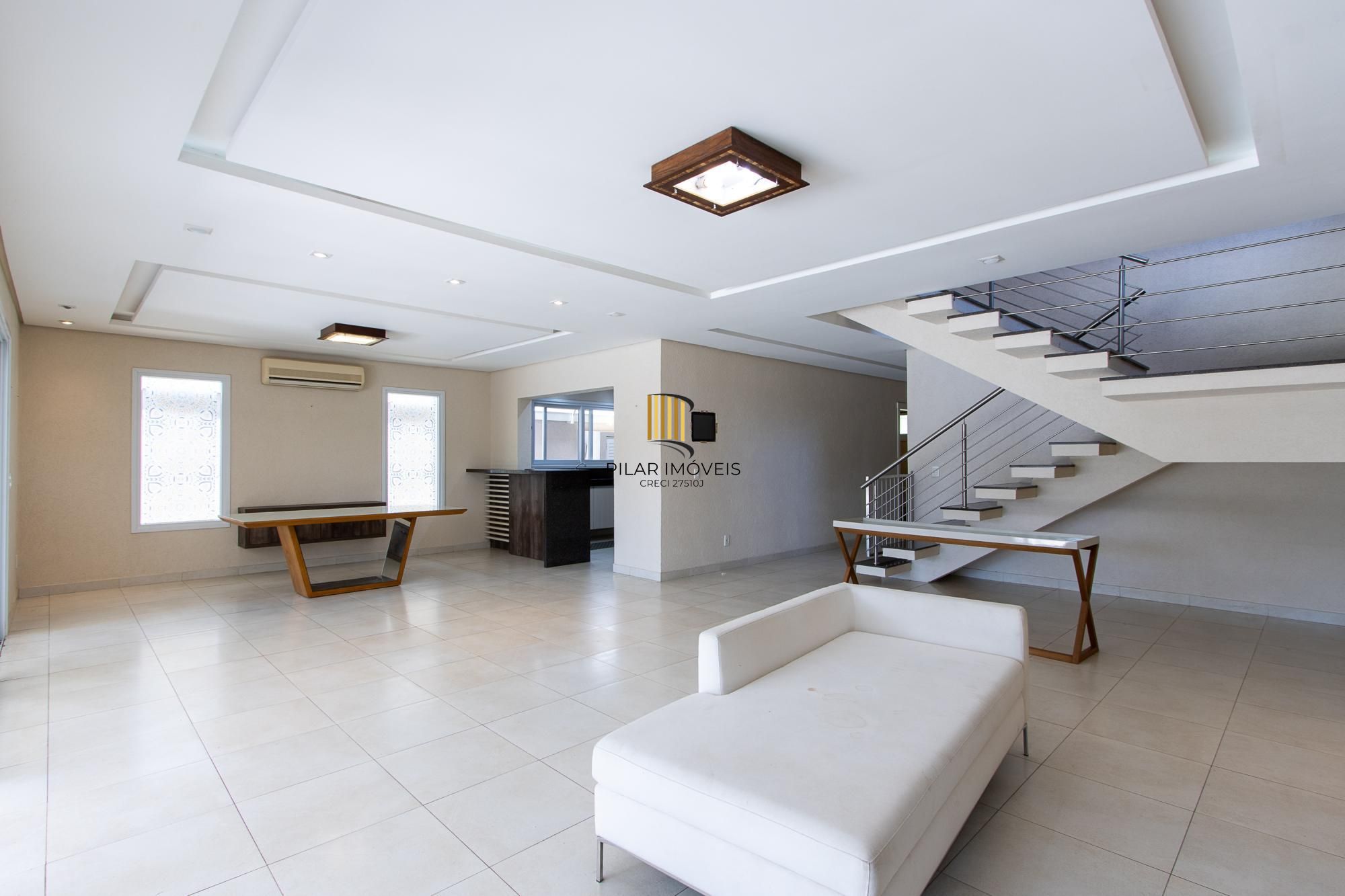 Casa de Condomínio 4 dormitórios no bairro Belém Novo