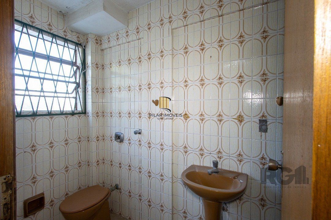 Prédio com 1063m², distribuídos em quatro pavimentos