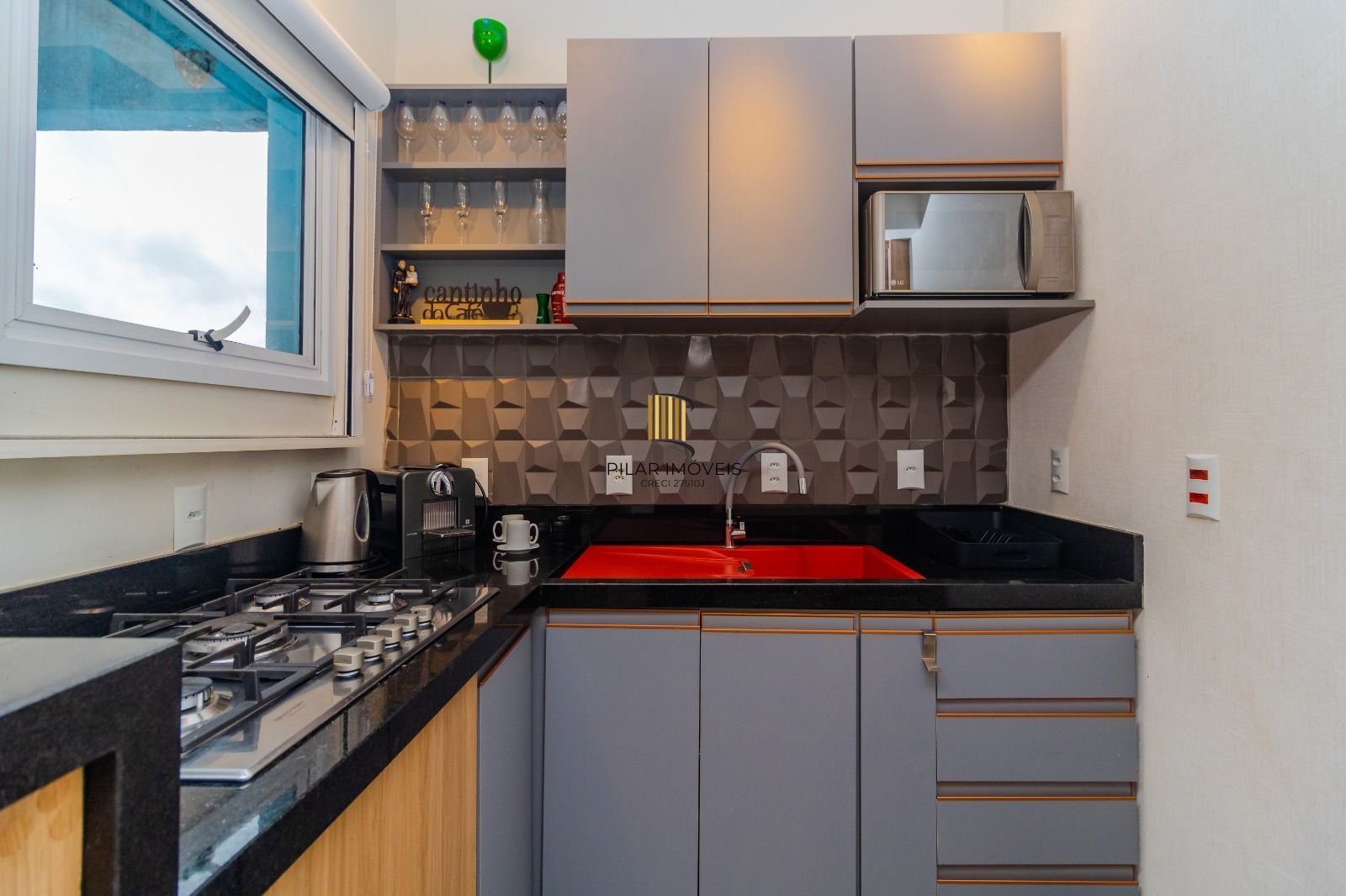 Apartamento 1 dormitório Bairro: Centro Histórico