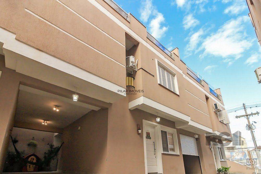 Casa em  condomínio 3 dormitórios na Av Otto Niemeier