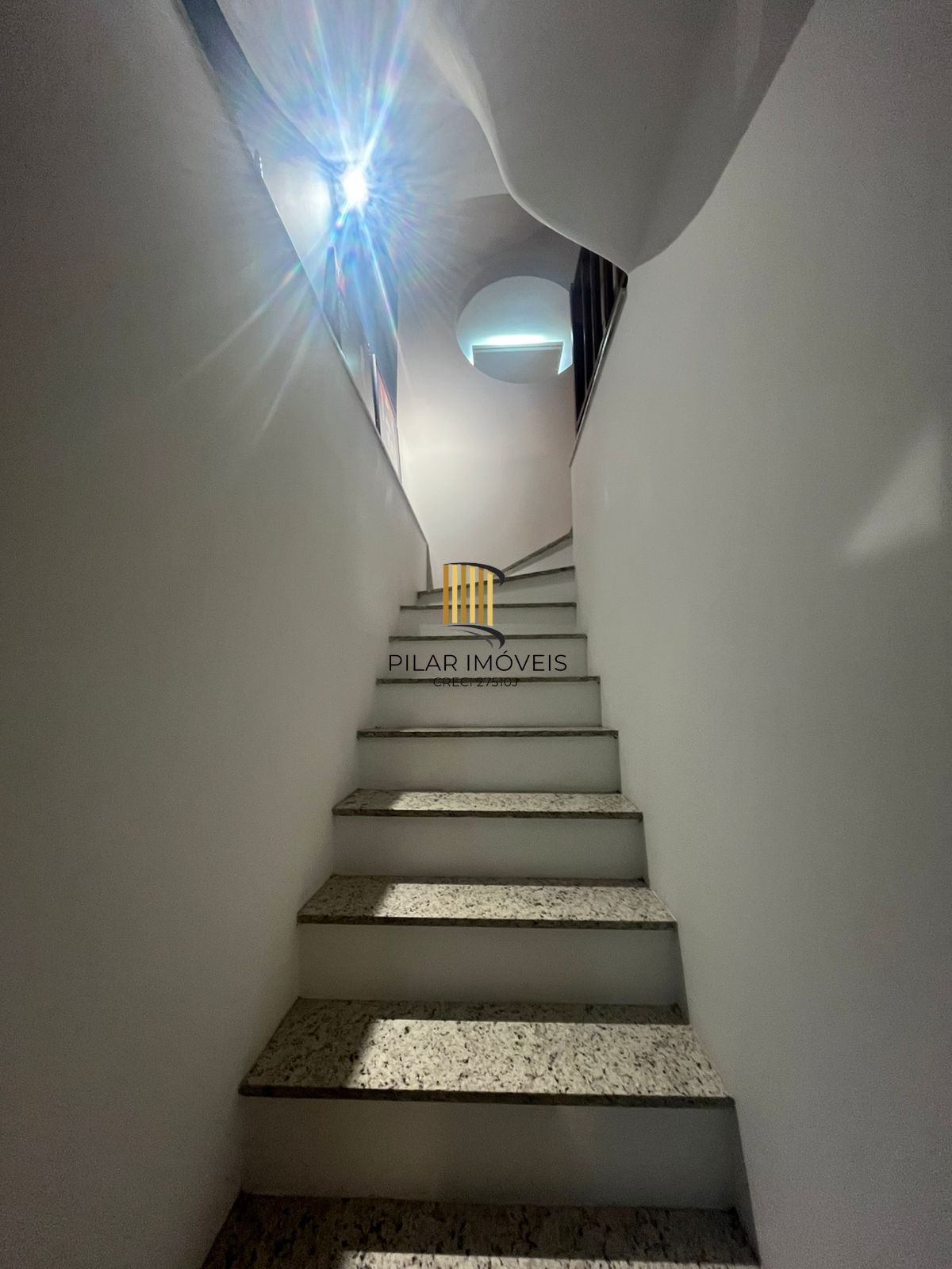 Casa ampla com tudo o que você e sua família precisam.