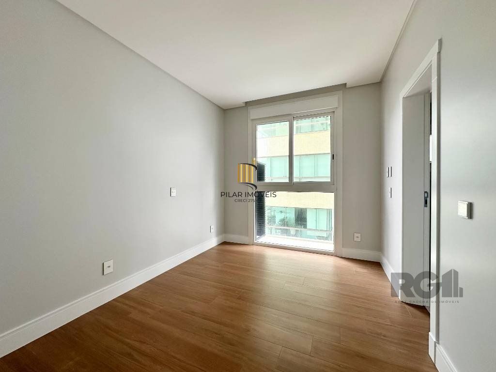 Apartamento 3 dormitórios no bairro Navegantes