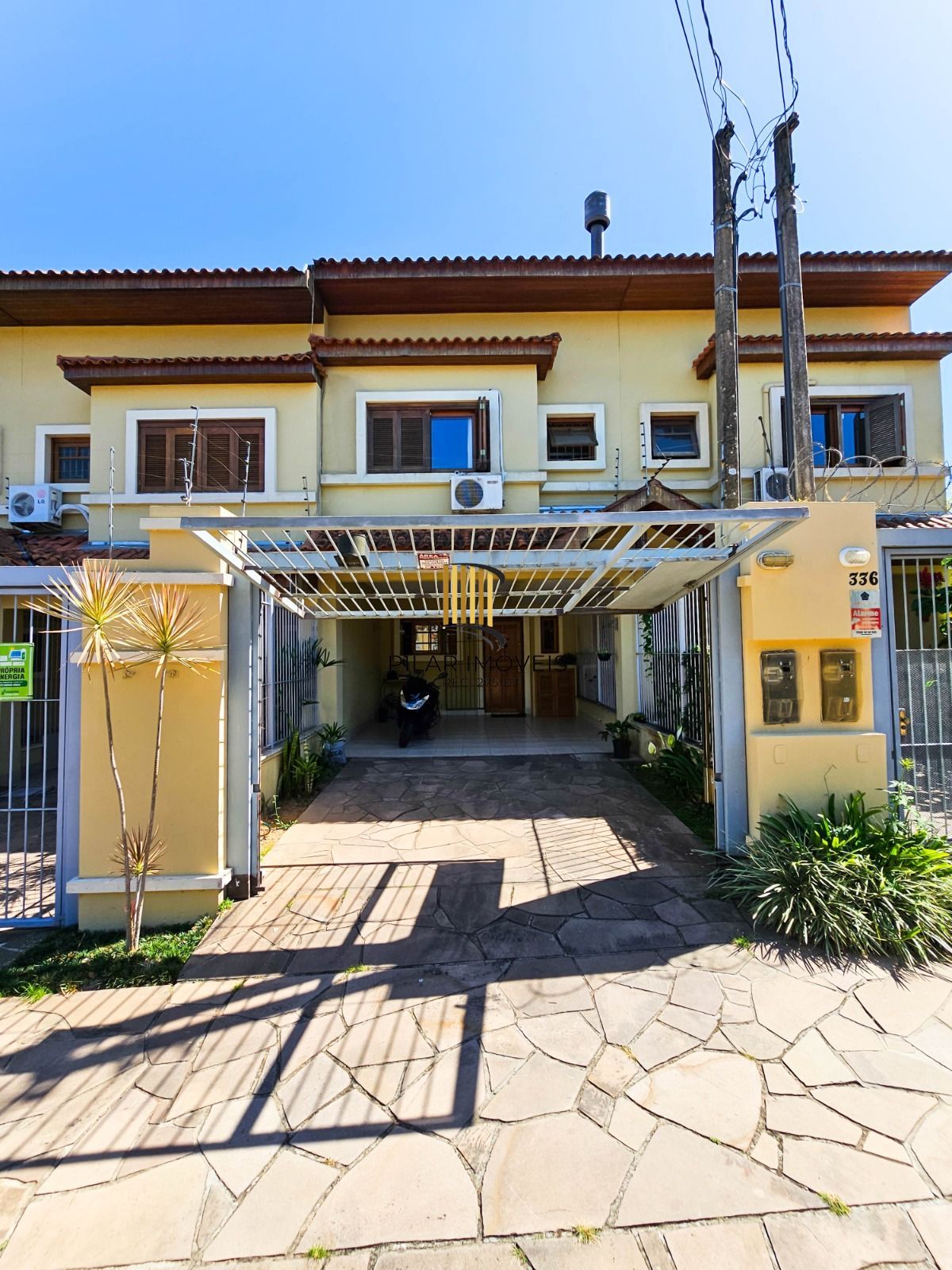Casa 3 dormitórios no bairro Tristeza