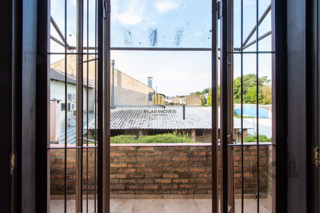 Casa para Venda - 267.81m², 3 dormitórios, sendo 1 suites, 4 vagas - Ipanema
