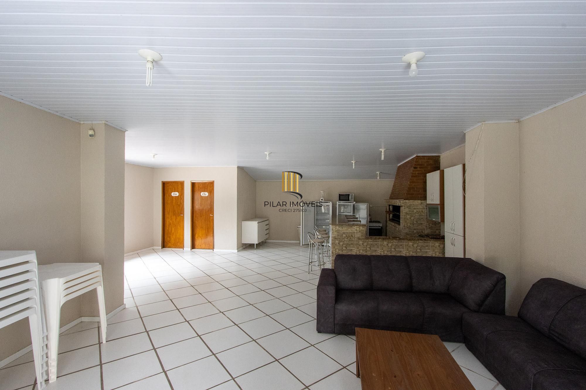 Excelente Casa em Condominio Fechado com 440,60m Dormitórios, sendo 2 Suítess