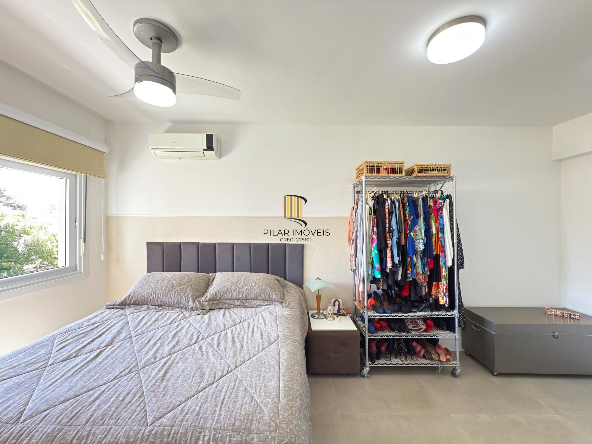 Apartamento 03 Suítes bairro Cristal, 88,97m² de área privativa, semimobiliada e 02 vagas de garagens cobertas.