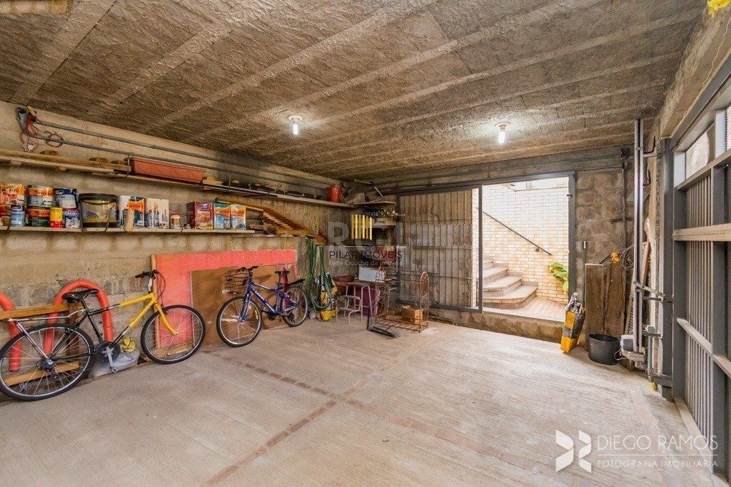 BELO SOBRADO REFORMADO 3 DORMITÓRIOS - BAIRRO NONOAI