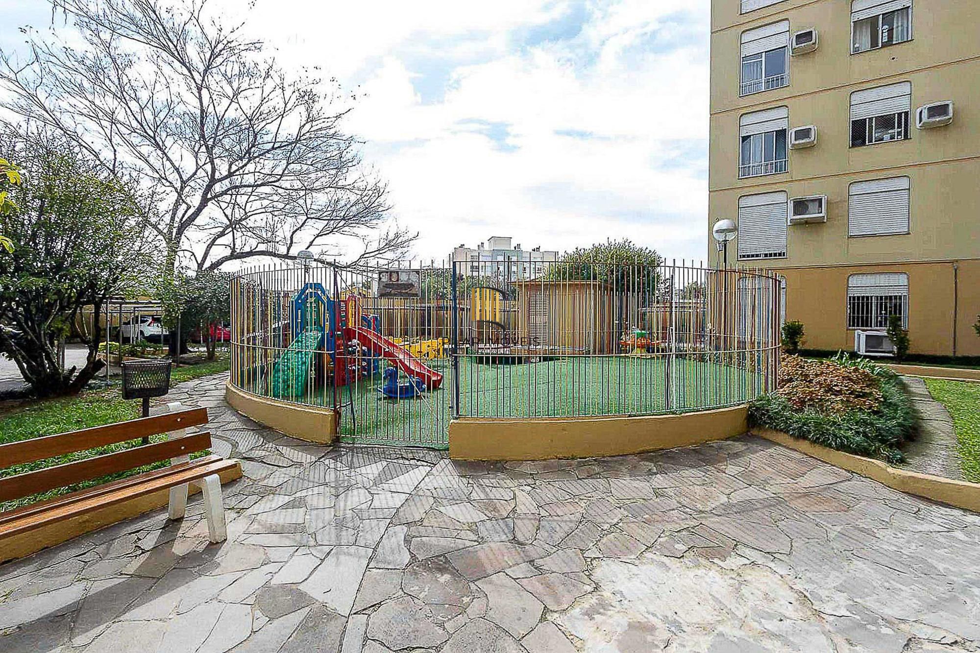 Excelente Apartamento 2 Dormitórios na Av. Wenceslau Escobar