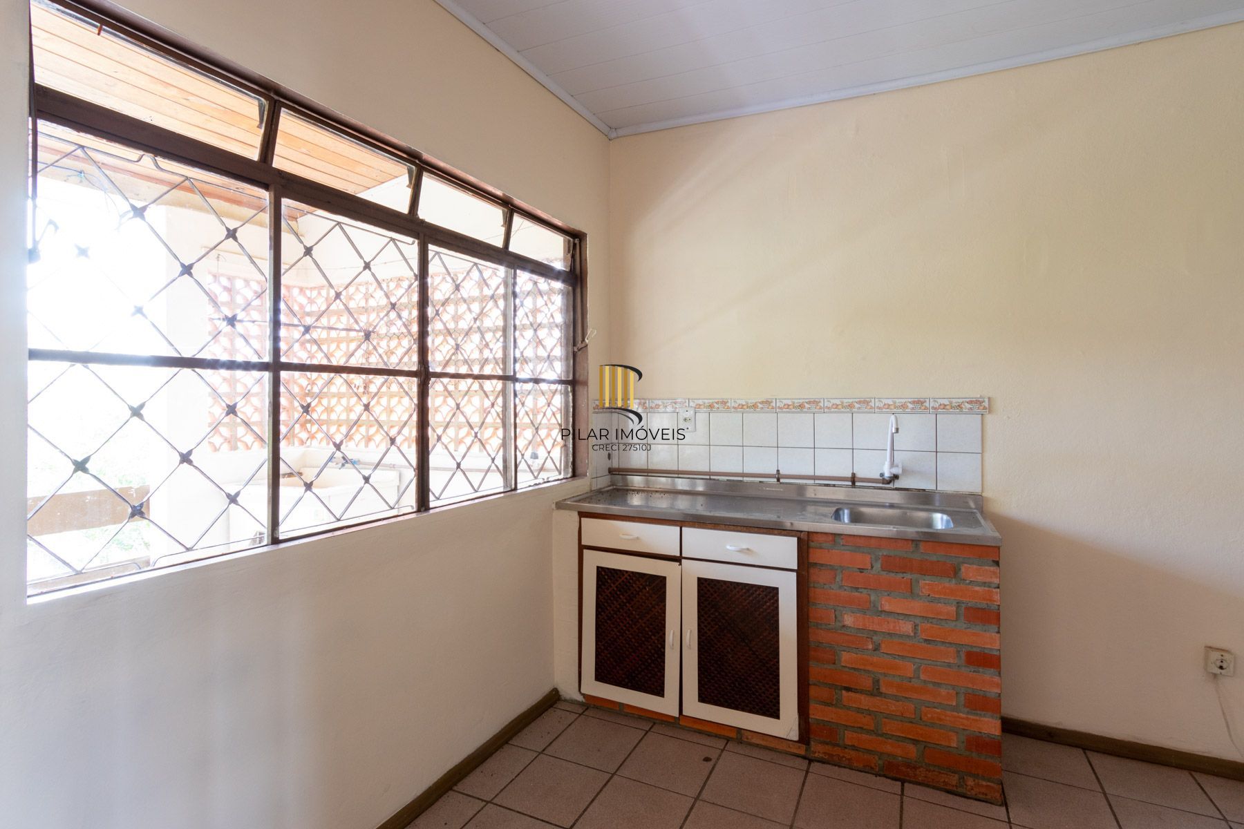 Casa 2 dormitórios no bairro Tristeza