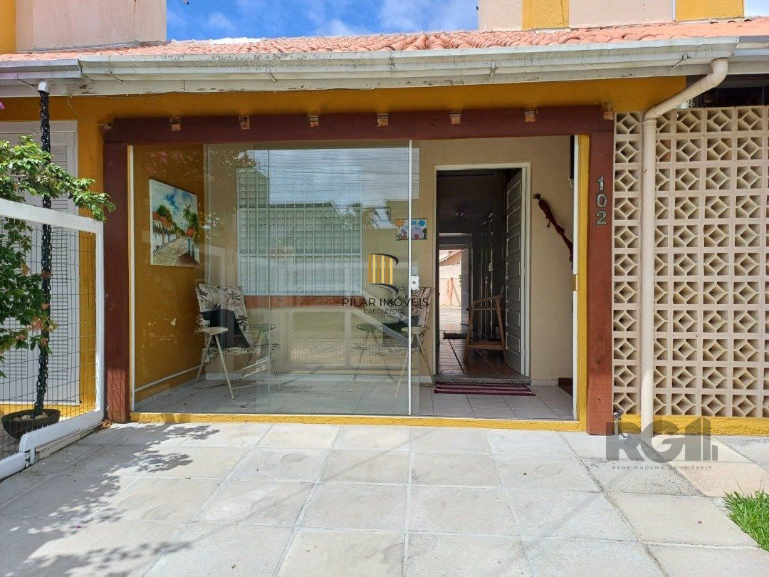 Casa de Condomínio 2 dormitórios no bairro Capão Novo - Pilar Imóveis