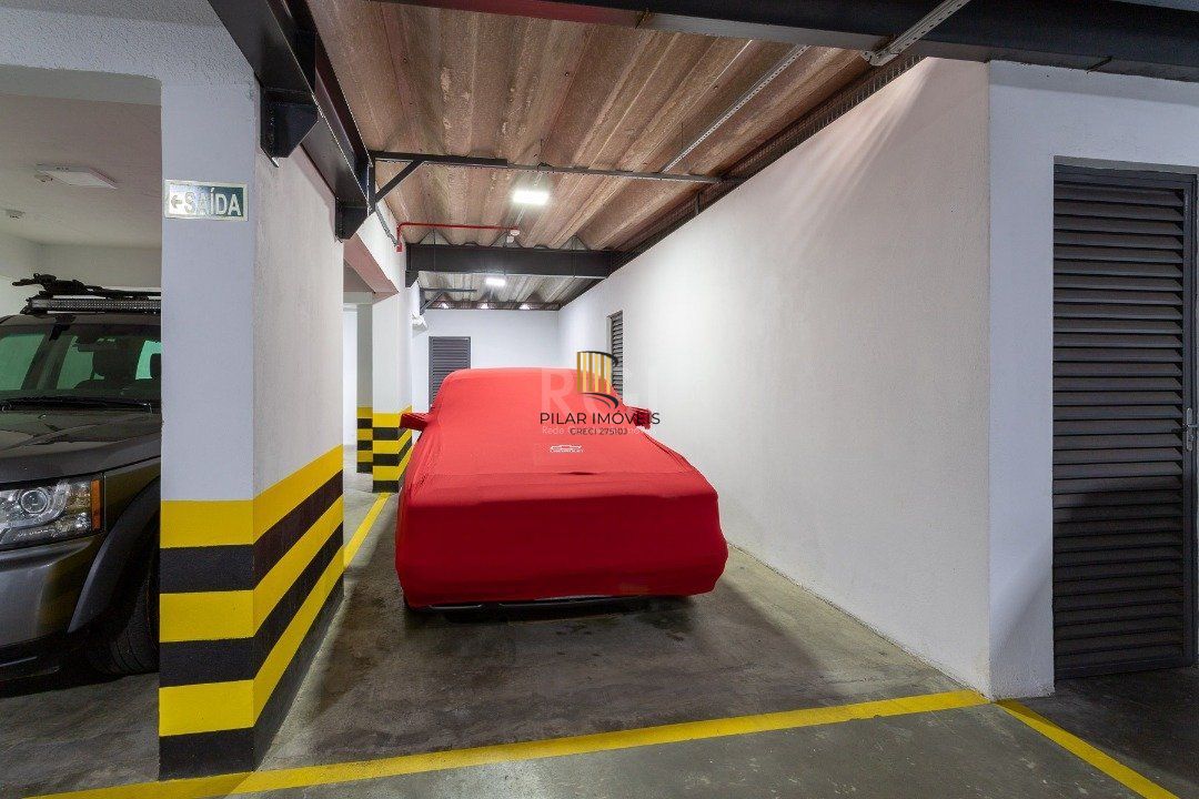 Apartamento para Venda - 323m², 3 dormitórios, sendo 3 suites, 4 vagas - Centro