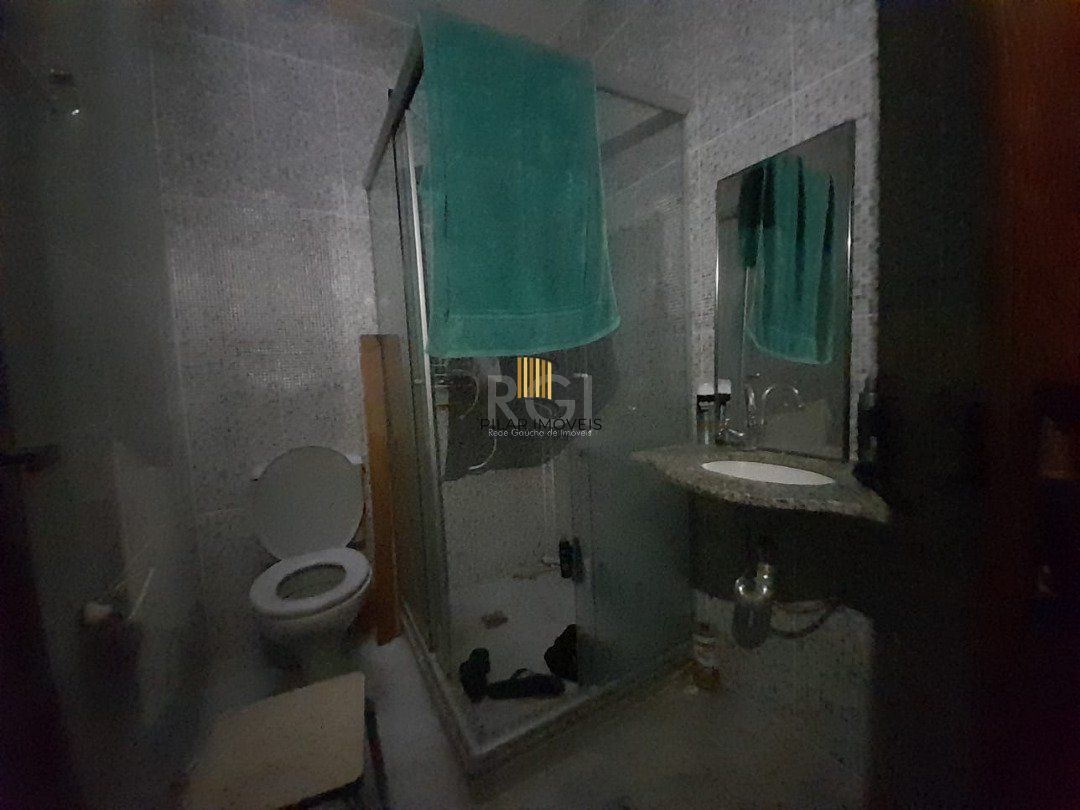 Casa para Venda com 3 dormitórios, sendo 1 suites e 3 vagas no bairro Ipanema